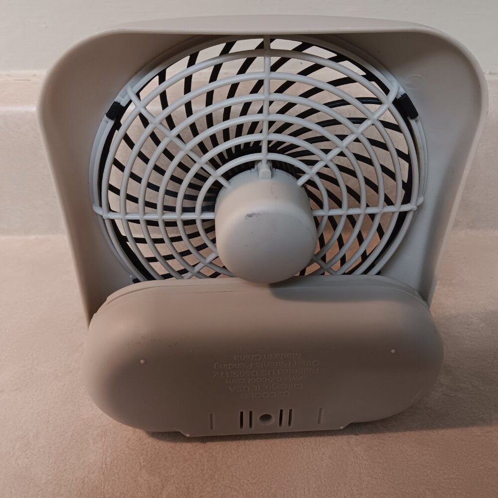 O2 Cool Personal Portable Fan - Picture 5 of 5